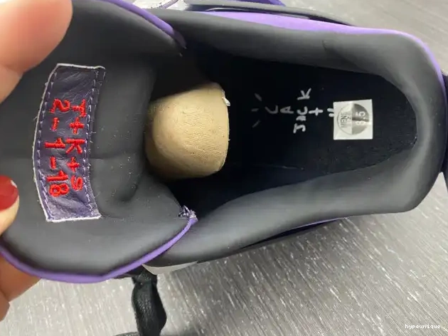 HYPE LN4 Family) Scott Purple and Retro Jordan 766296 (Friends 4 Travis 0506
